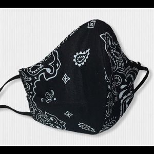 Facemask with filter